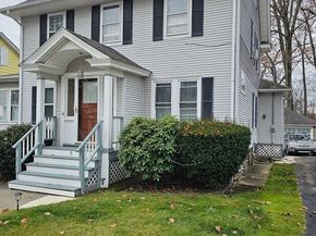 15 Longfellow Rd, Worcester MA 01602