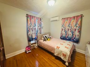 5 Wakefield St, Worcester MA 01605