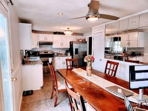 22 Osceola Ln, Billerica MA 01821