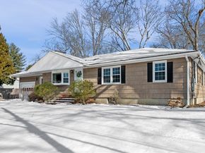 129 Moody St, North Andover MA 01845