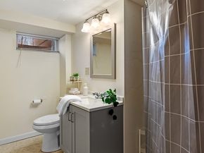 129 Moody St, North Andover MA 01845