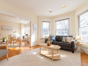 62 Everett St 2, Arlington MA 02474