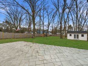 42 Oakdale Rd, Canton MA 02021