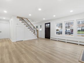 42 Oakdale Rd, Canton MA 02021