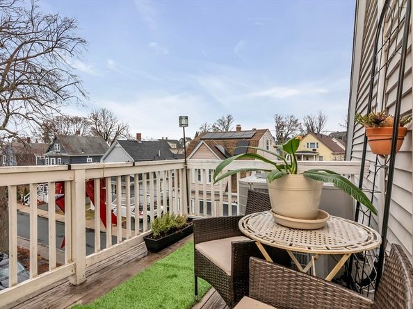 66 Plummer Ave 3, Winthrop MA 02152