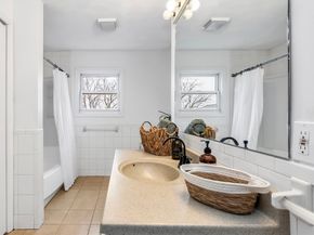 66 Plummer Ave 3, Winthrop MA 02152