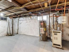 17 Lummus Ct, Lynn MA 01904