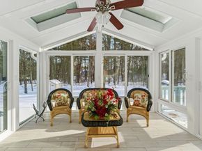 20 Honeysuckle Rd, Westford MA 01886