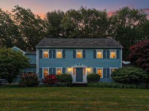 20 Honeysuckle Rd, Westford MA 01886