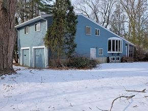 225 West Plain Street, Wayland MA 01778