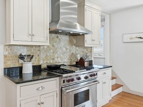 12 Brookside Ave, Plymouth MA 02360