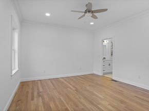 6 Colonel Rolls Dr, Westford MA 01886