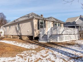 44 Holmes Rd, Dedham MA 02026