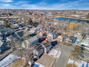 147 High St, Danvers MA 01923