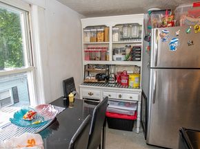 22 Prescott St, Leominster MA 01453