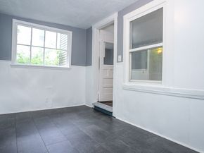 22 Prescott St, Leominster MA 01453