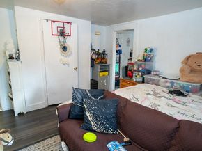 22 Prescott St, Leominster MA 01453