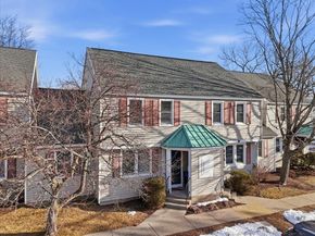 87 Victoria Heights Rd 87, Boston MA 02136