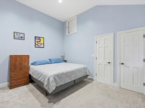 68 Beech St, Bridgewater MA 02324