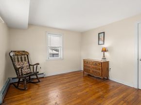 17 Lincoln Ave, Millbury MA 01527