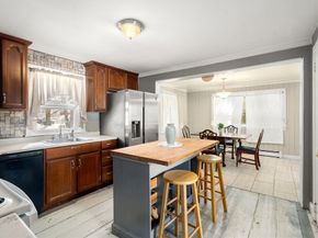 17 Lincoln Ave, Millbury MA 01527