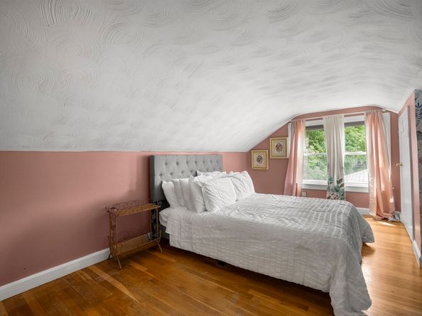 51 Dufton Rd, Andover MA 01810