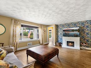 51 Dufton Rd, Andover MA 01810