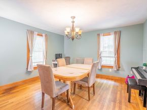 4 Walnut St, Brookfield MA 01506