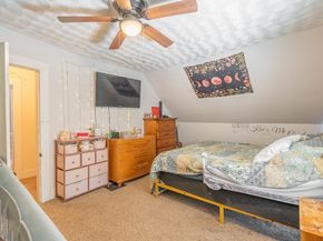 4 Walnut St, Brookfield MA 01506