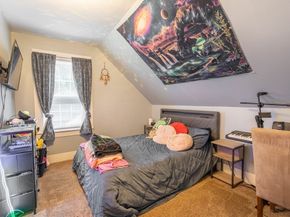 4 Walnut St, Brookfield MA 01506