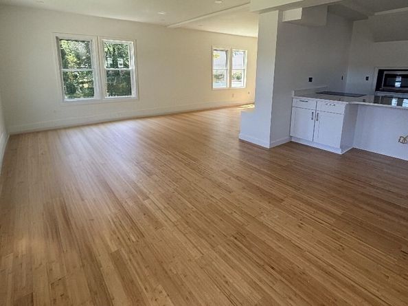 3 Highland Park Ave, Hudson MA 01749