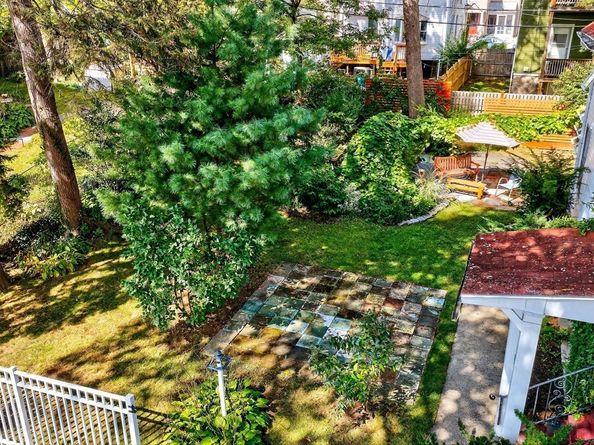 16 Hilburn Pl, Boston MA 02131