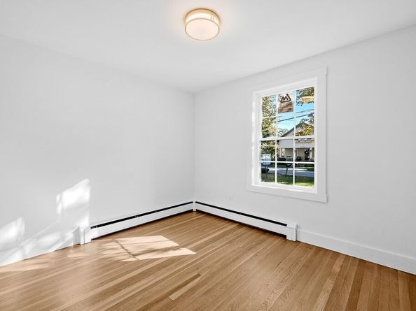 11 Great Lake Dr, Sudbury MA 01776