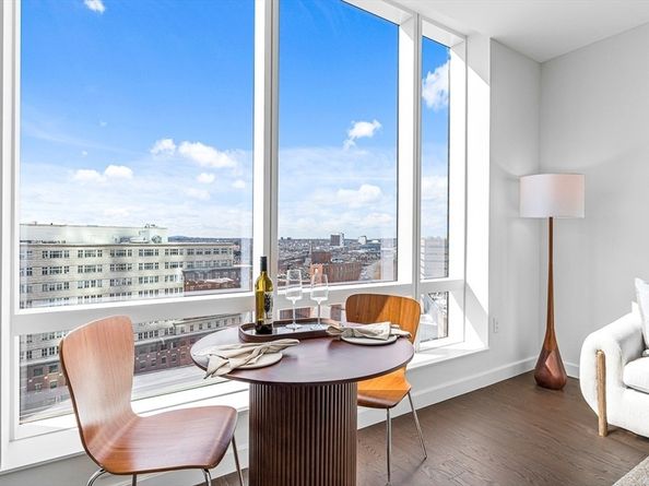 430 Stuart 1607, Boston MA 02116