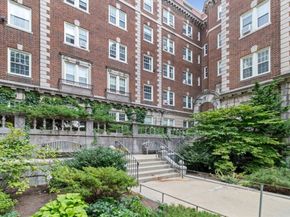 3 Arlington St 52, Cambridge MA 02140