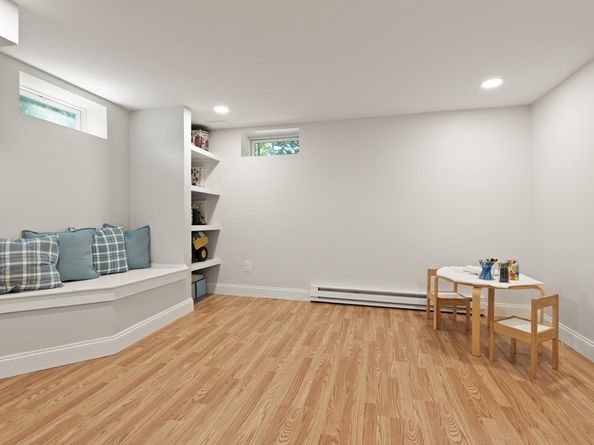 10 Bradley Pl, Sudbury MA 01776
