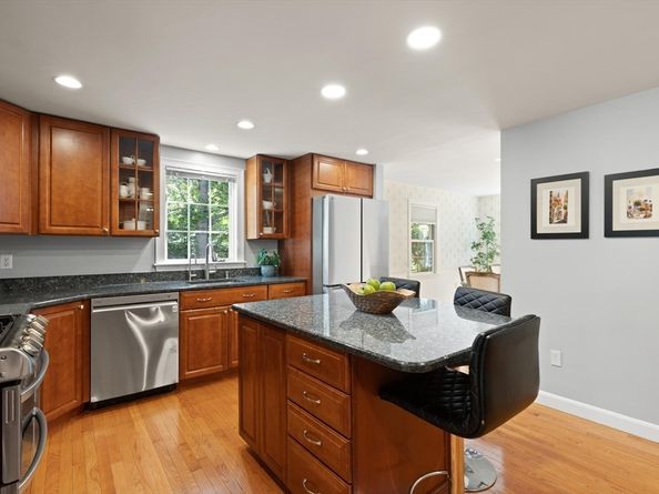 10 Bradley Pl, Sudbury MA 01776