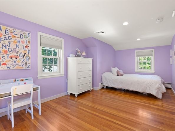 10 Bradley Pl, Sudbury MA 01776