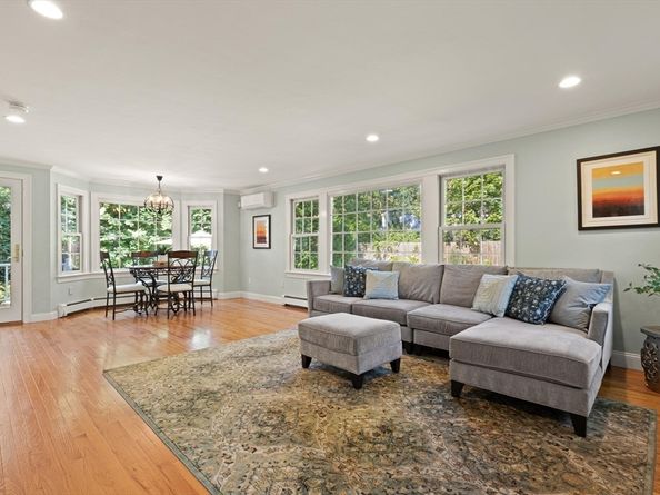 10 Bradley Pl, Sudbury MA 01776