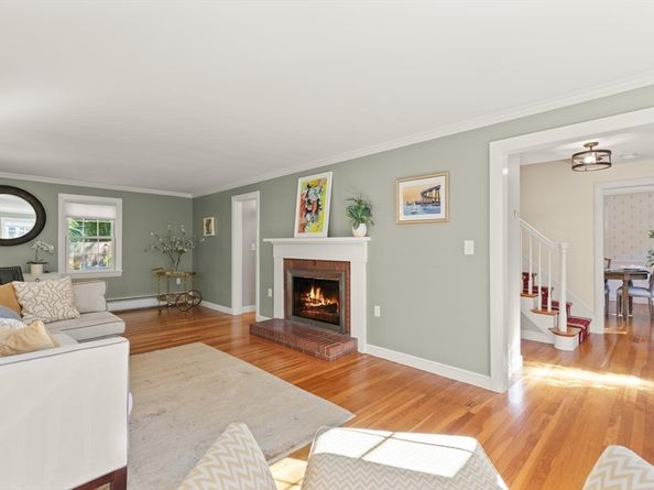 10 Bradley Pl, Sudbury MA 01776