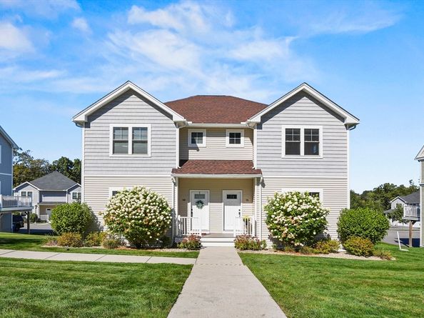 70 Oak Street 70, Clinton MA 01510