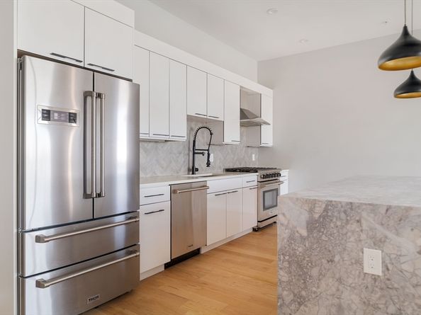 243 Condor Street 4, Boston MA 02128