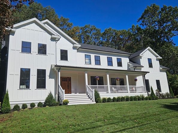 22 Tyler Road, Lexington MA 02420