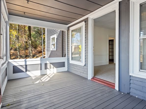 129 Main 129, Acton MA 01720