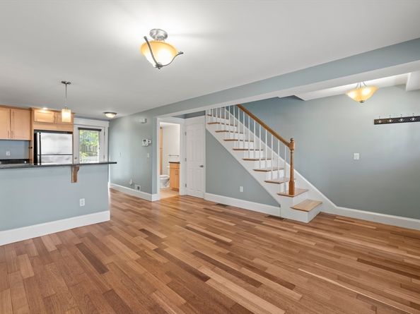 45 Ward St 45, Boston MA 02127