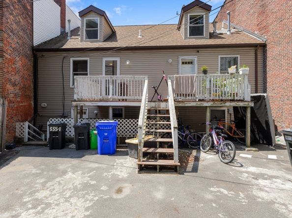 335-337 Meridian St 4, Boston MA 02128