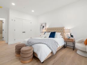 16 Stearns 108, Wellesley MA 02482