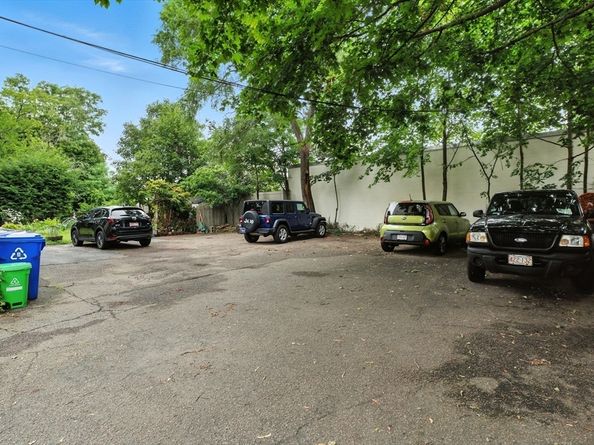 14 Everett St 6, Boston MA 02122