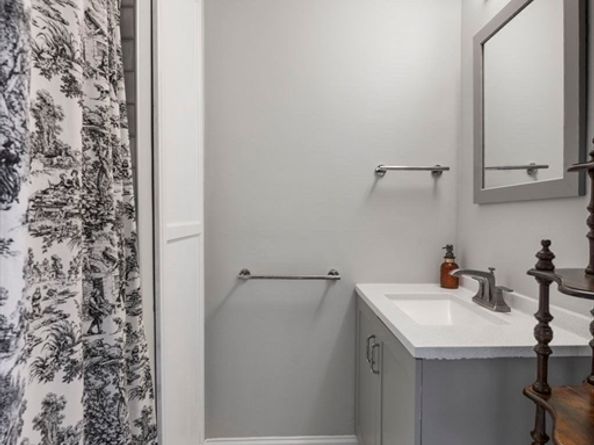14 Everett St 6, Boston MA 02122
