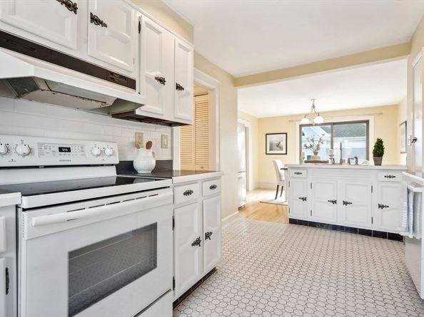 140 Elmwood Road, Swampscott MA 01907